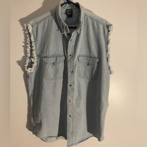 Mens lightning clothing sleeveless button down L